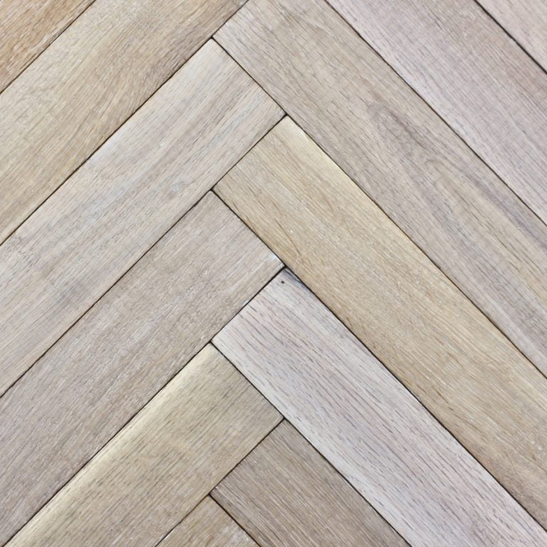 Larvik Herringbone - Eden Clay